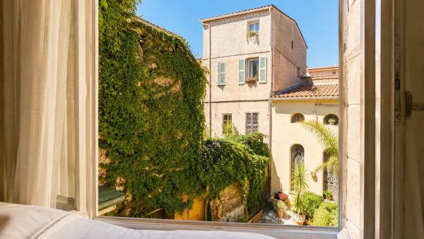 Chambres à prix réduit pour votre hôtel au Lavandou